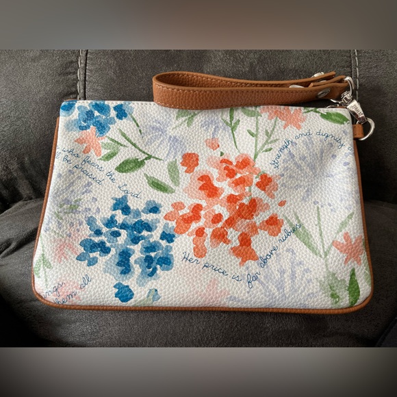 Thirty-One Jewell Wristlet - Picture 2 of 4